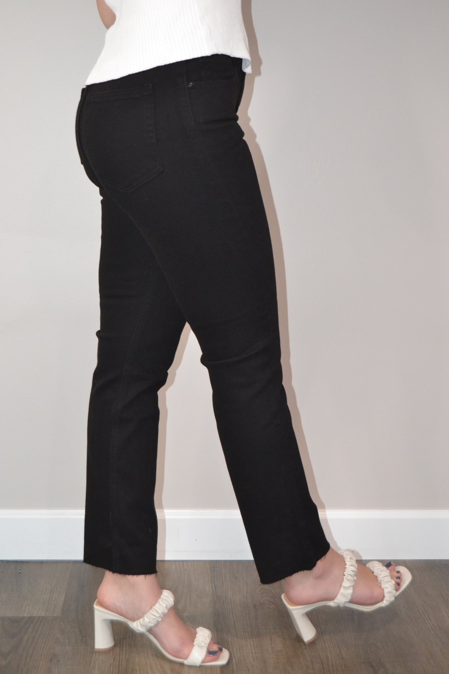 Cut Off Straight Leg Jeans